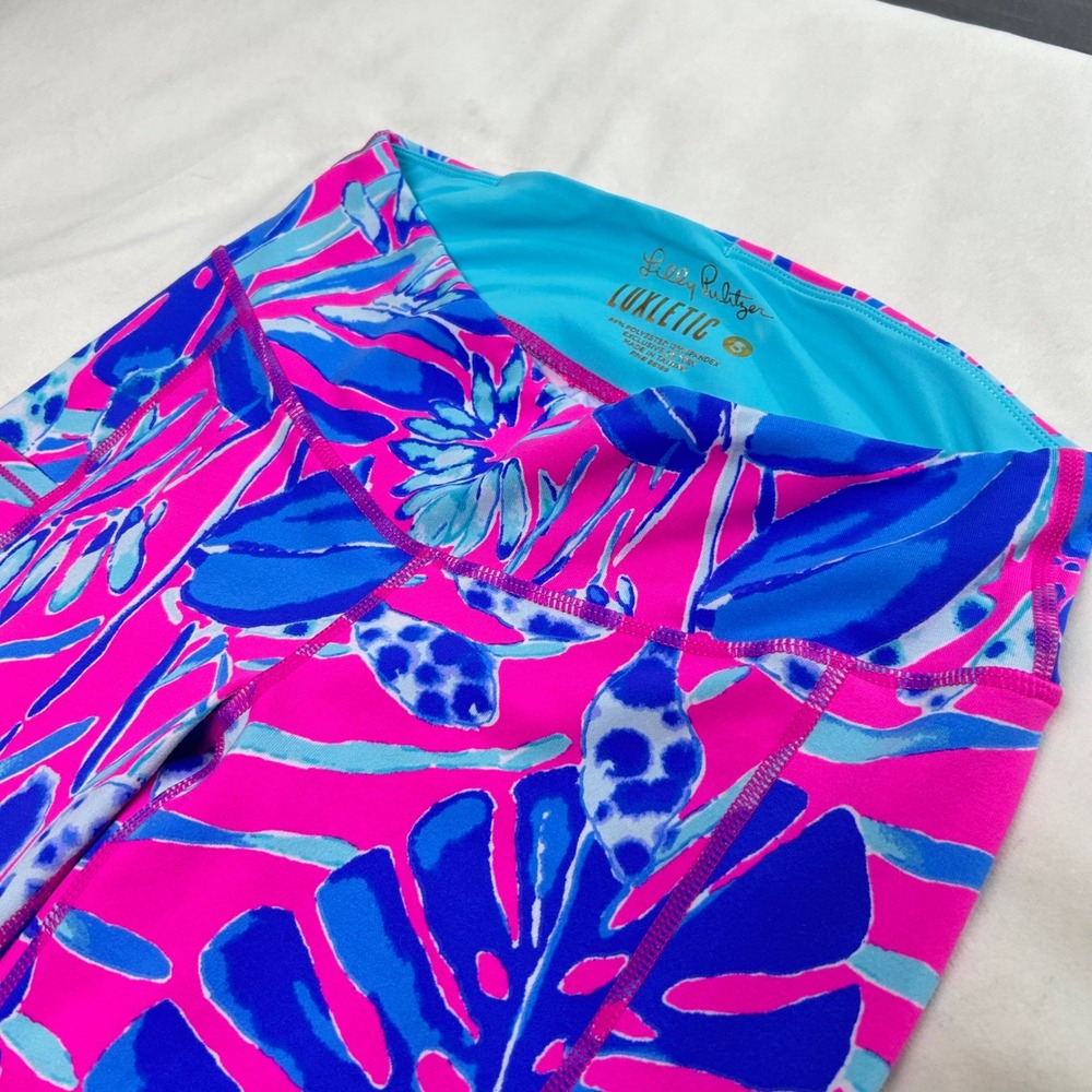 Lilly Pulitzer Luxletic Pink Blue Tropical Leaf Print Crop Leggings Small Pocket
